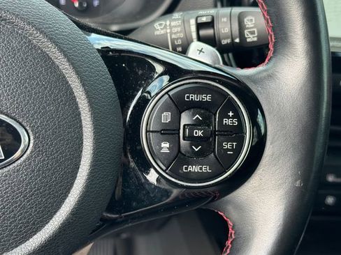 Used 2020 Kia Soul GT-Line Turbo image 25
