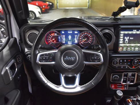 Used 2021 Jeep Gladiator Rubicon image 24