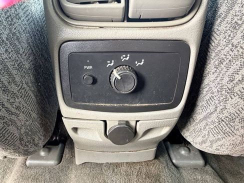 Used 2003 Chevrolet TrailBlazer LS w/ Preferred Equipment Group RWD image 6