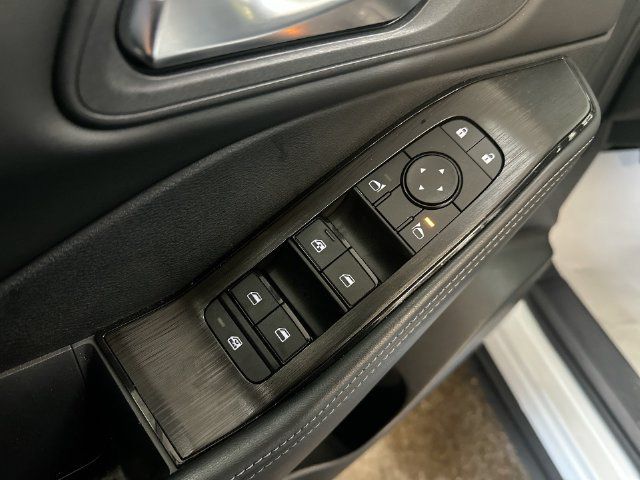 Used 2026 Nissan Rogue SV AWD/4WD image 27
