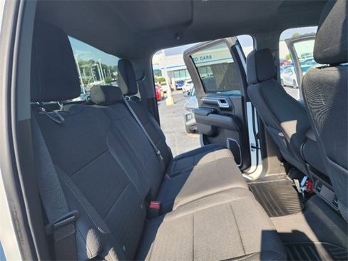 Used 2024 Chevrolet Silverado 2500 LT image 21