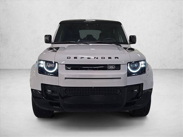 New 2026 Land Rover Defender 110 X-Dynamic SE AWD/4WD image 2