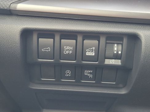 Certified 2022 Subaru Forester Premium image 17