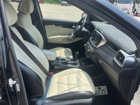 Used 2016 Kia Sorento SX AWD/4WD image 6