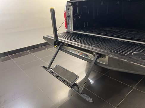 Used 2018 Ford F150 XL w/ Equipment Group 101A Mid image 33