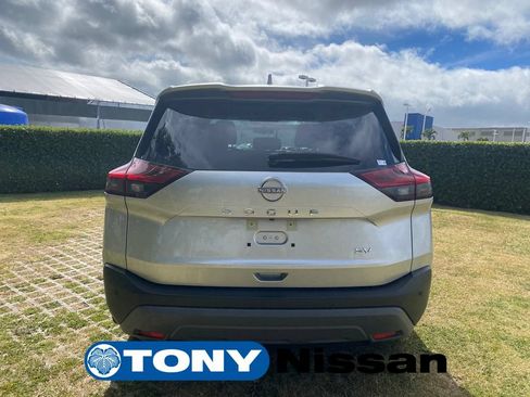 Used 2023 Nissan Rogue SV FWD image 24