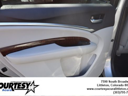 Used 2020 Acura MDX SH-AWD image 27