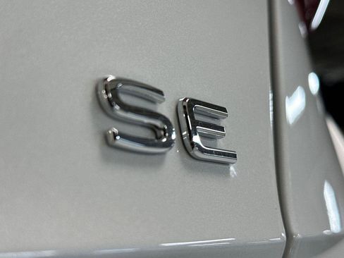 New 2025 Volkswagen Jetta SE image 24