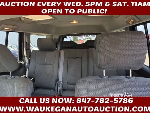 Used 2006 Jeep Commander 4WD image 12
