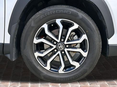 Used 2023 Toyota Corolla Cross AWD Hybrid image 37