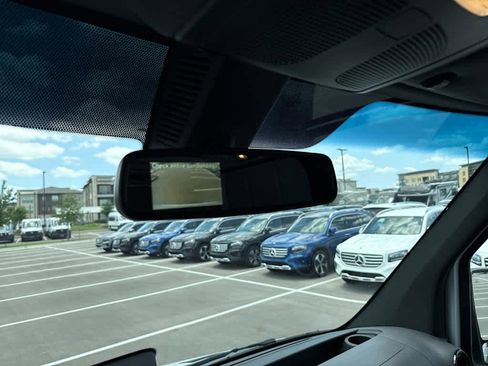 New 2025 Mercedes-Benz Sprinter 2500 image 22