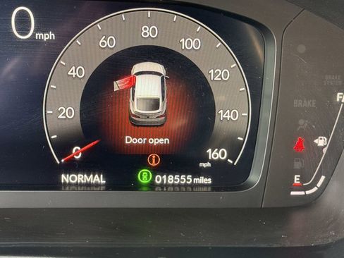 Used 2025 Acura Integra A-Spec image 21