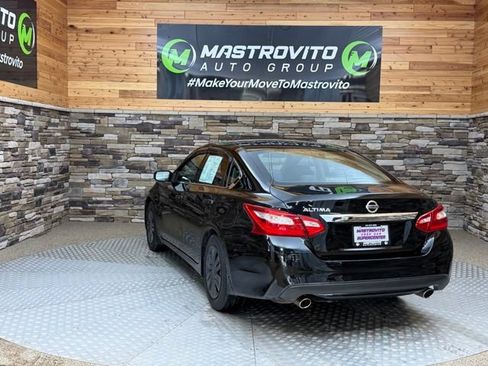 Used 2017 Nissan Altima 2.5 S w/ Power Driver Seat Package FWD image 10