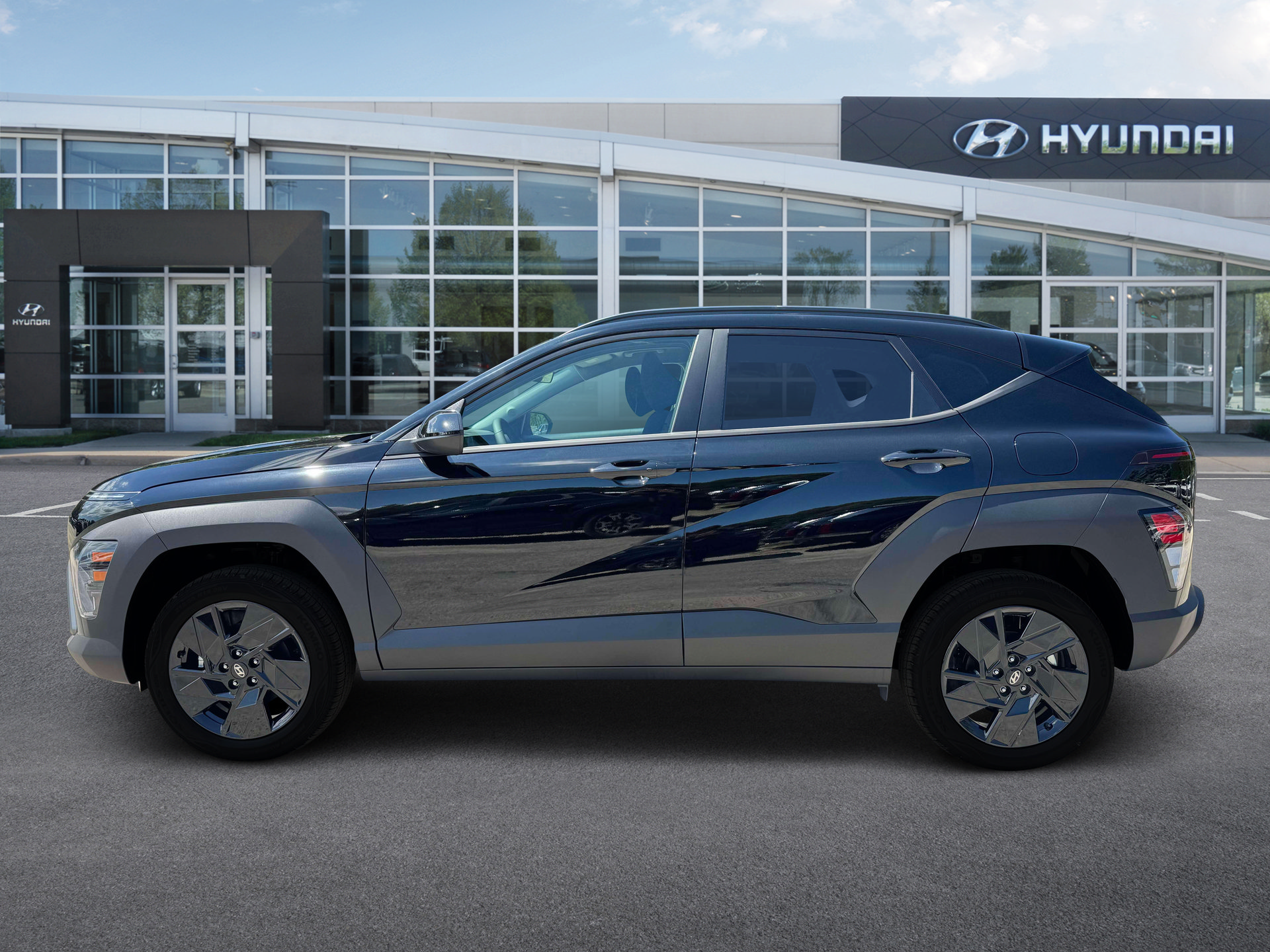 New 2027 Hyundai Kona SEL Sport AWD/4WD image 3
