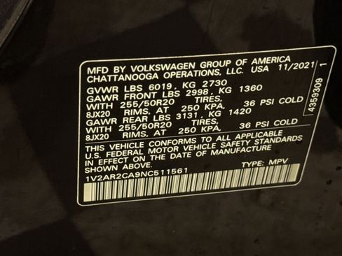 Used 2022 Volkswagen Atlas SEL R-Line AWD/4WD image 31