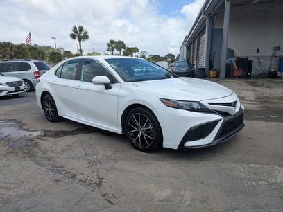 Used 2024 Toyota Camry SE