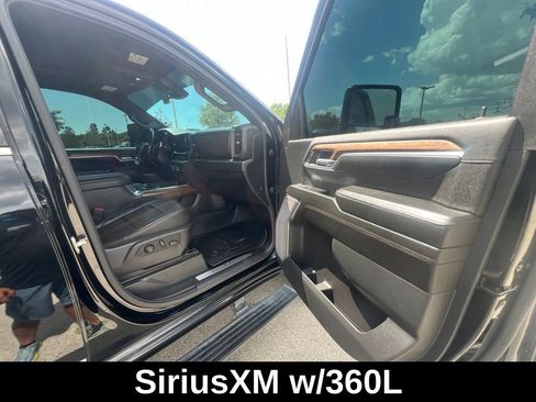 Used 2024 Chevrolet Silverado 3500 High Country w/ High Country Premium Package AWD/4WD image 11