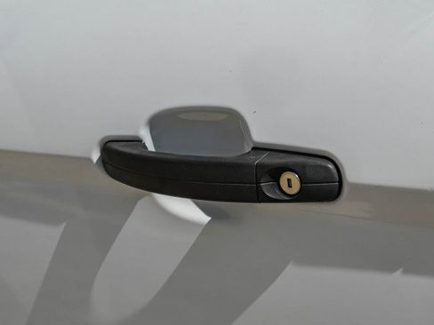 Used 2019 Ford Transit Connect XL image 42