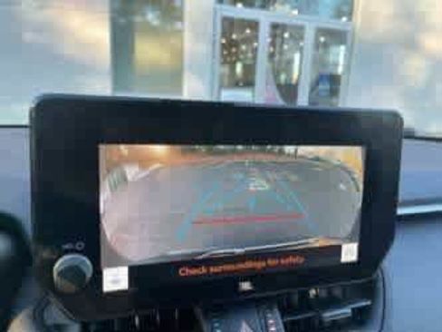 Used 2023 Toyota RAV4 XLE Premium image 25