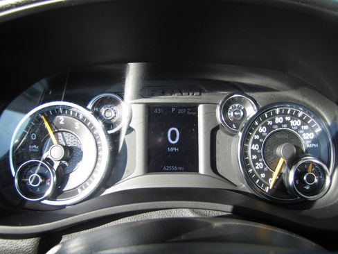 Used 2021 RAM 2500 Tradesman image 14