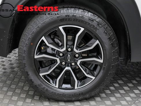Used 2024 Chevrolet TrailBlazer ACTIV w/ Convenience Package image 44