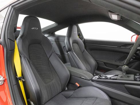 Certified 2023 Porsche 911 GT3 RWD image 32
