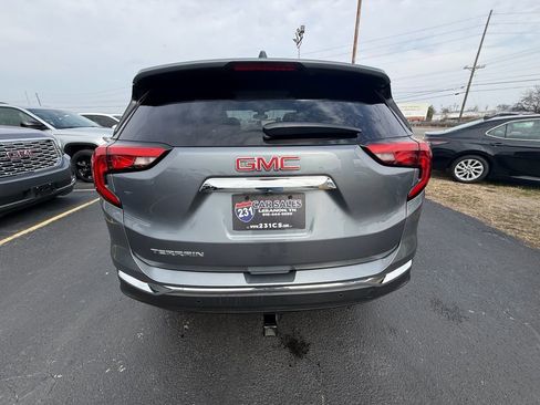 Used 2018 GMC Terrain SLT w/ Infotainment Package II image 4