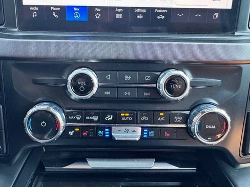 Used 2023 Ford F350 Platinum AWD/4WD image 41