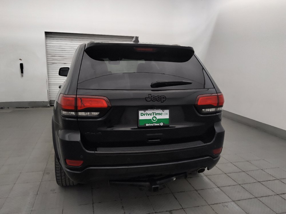 Used 2018 Jeep Grand Cherokee Altitude AWD/4WD image 6