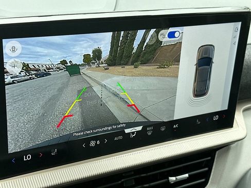 New 2026 Ford Explorer Active RWD image 21