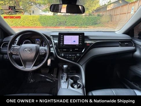 Used 2022 Toyota Camry SE w/ Carpet Mat Package (TMS) FWD image 16