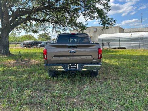Used 2019 Ford F150 Lariat image 6
