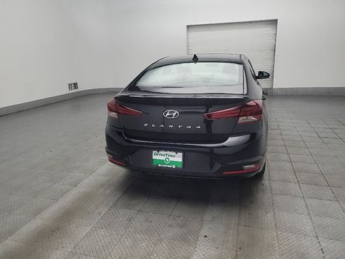 Used 2019 Hyundai Elantra SEL FWD image 7