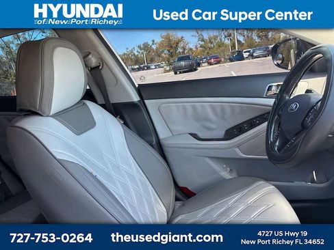 Used 2013 Kia Optima EX image 8