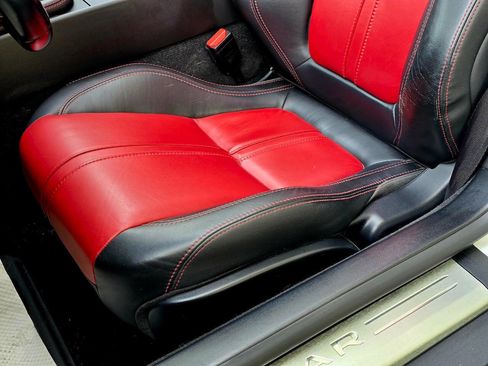 Used 2016 Jaguar F-TYPE R image 77