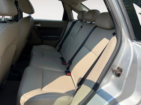 Used 2010 Ford Focus SEL FWD image 11