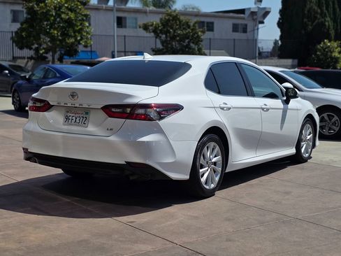Used 2023 Toyota Camry LE FWD image 12