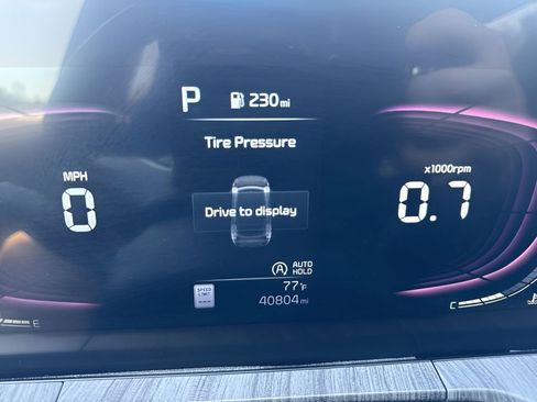 Used 2023 Kia Telluride EX image 24