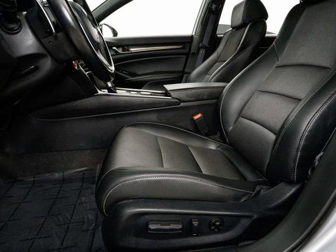 Used 2022 Honda Accord Sport image 9