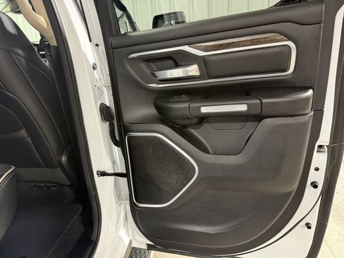 Used 2020 RAM 1500 Laramie image 8