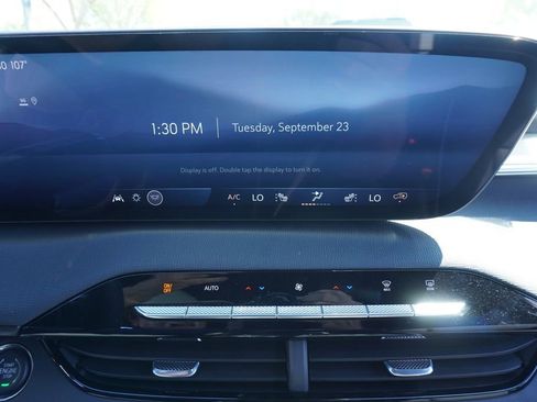 New 2026 Buick Enclave Preferred w/ Power Package image 19