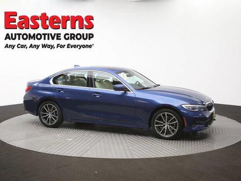 Used 2021 BMW 330i xDrive Sedan w/ Convenience Package AWD/4WD image 49
