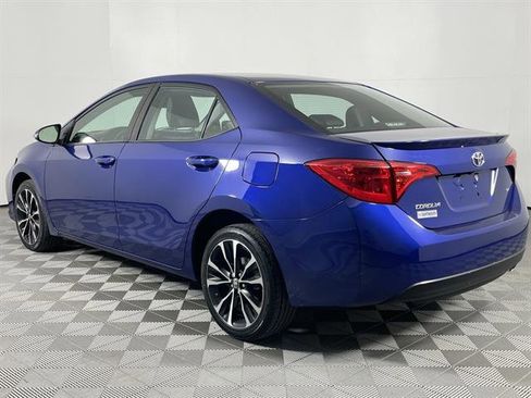 Certified 2018 Toyota Corolla SE image 5