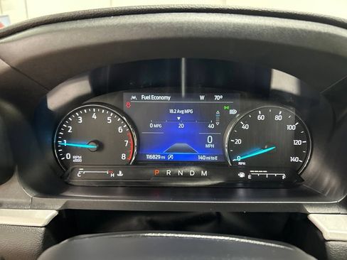 Certified 2021 Ford Explorer XLT w/ Equipment Group 202A AWD/4WD image 17