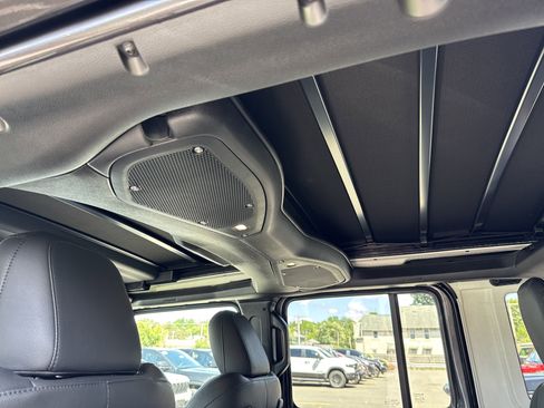 New 2025 Jeep Wrangler Sahara image 24