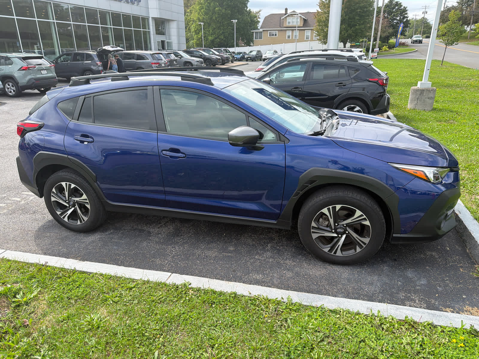 Used 2024 Subaru Crosstrek 2.0i Premium AWD/4WD image 17