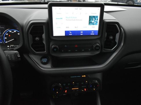 Used 2023 Ford Bronco Sport Outer Banks image 25