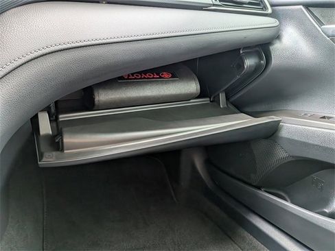 Used 2024 Toyota Camry SE w/ Cold Weather Package image 25