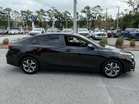 Used 2019 Kia Forte LXS image 15
