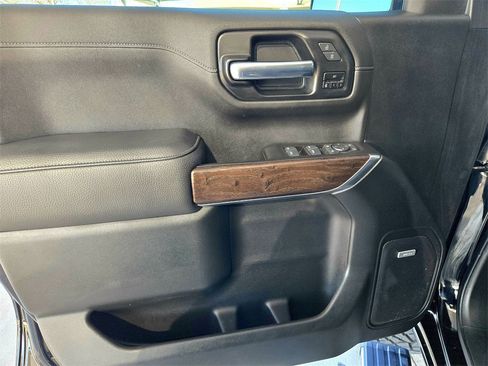 Used 2021 GMC Sierra 1500 Denali w/ Denali Ultimate Package image 33